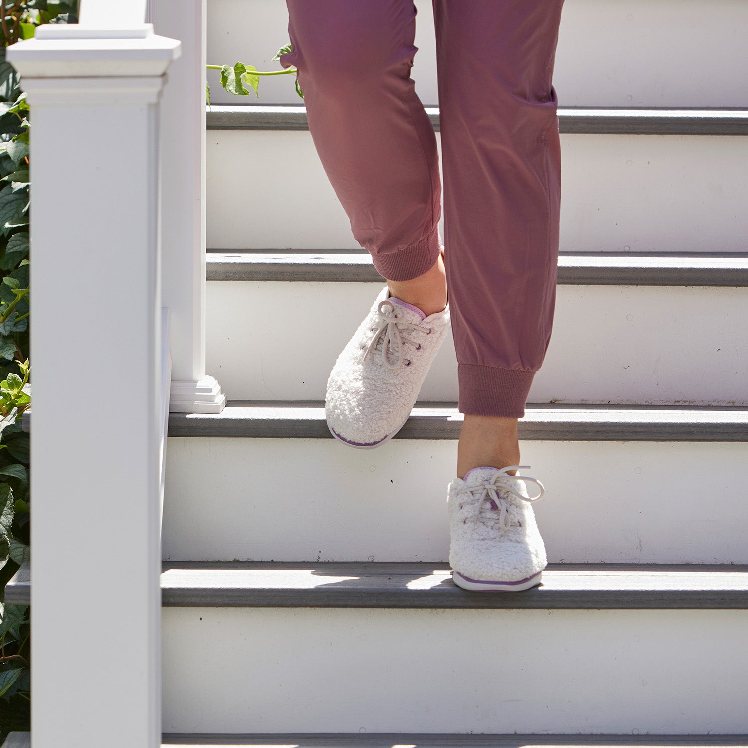 CASSIA Berber Lace-up